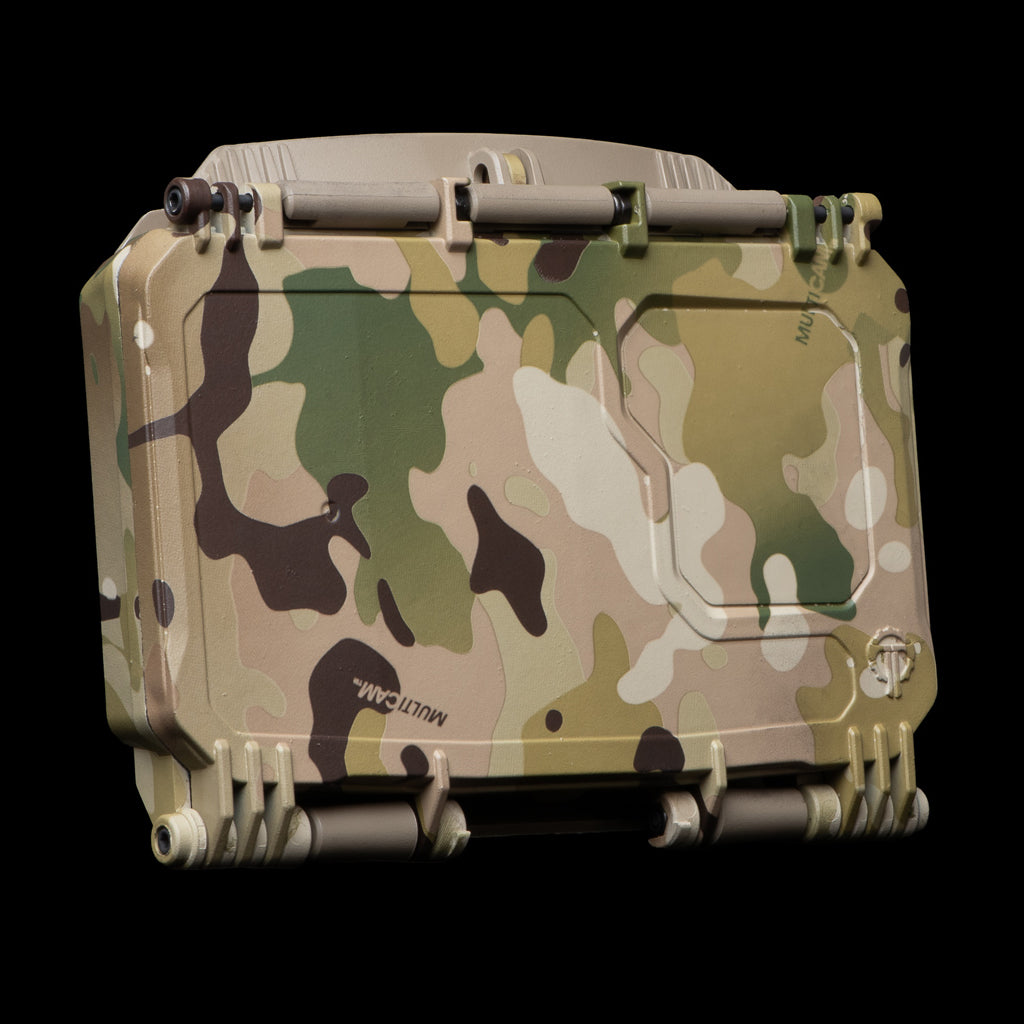 DarkVault 2.0 Critical Gear Case in MultiCam camouflage design, regular size, blocking model, offering smartphone protection and signal blocking features.