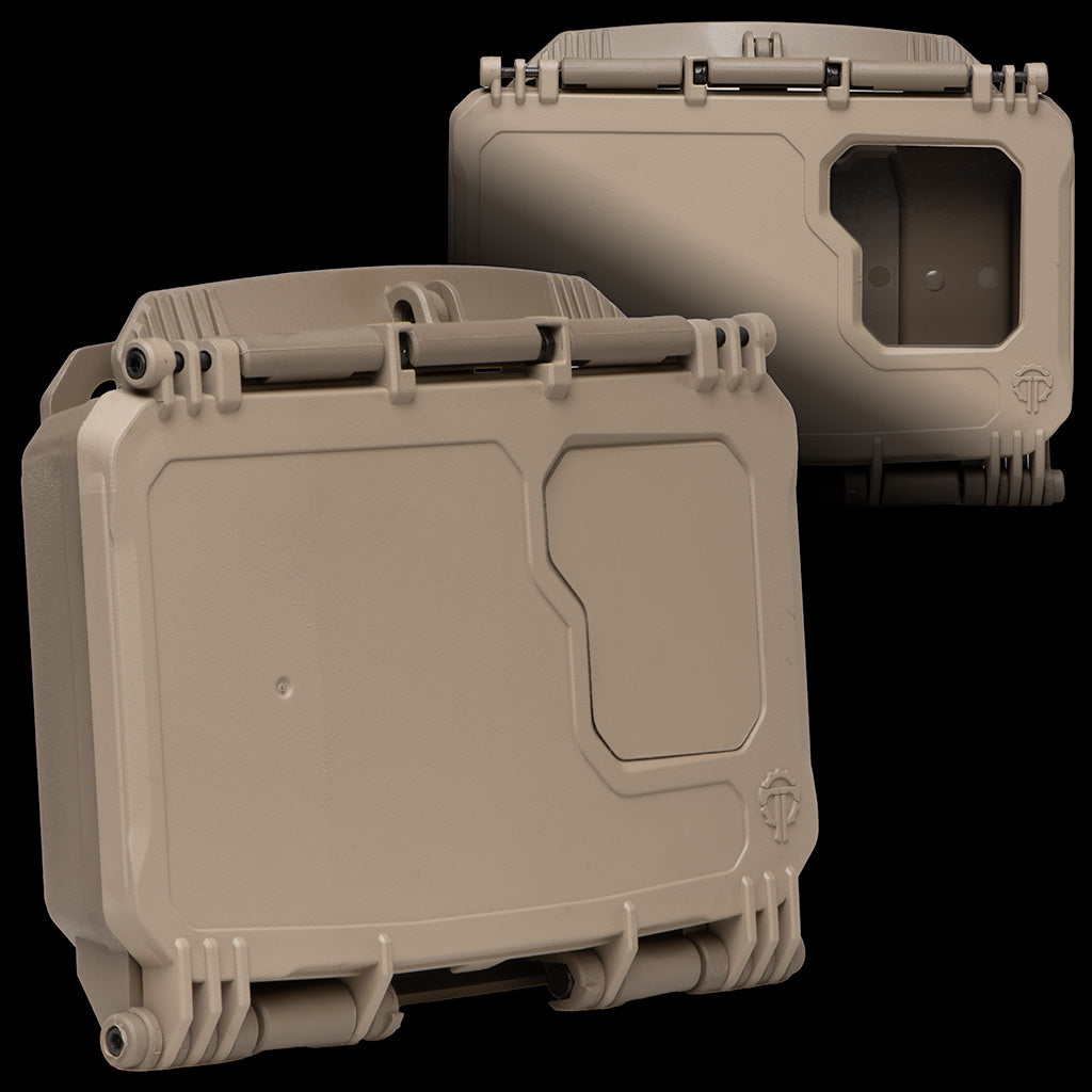 DarkVault 2.0 Critical Gear Case in FDE, designed for smartphone protection, size regular.