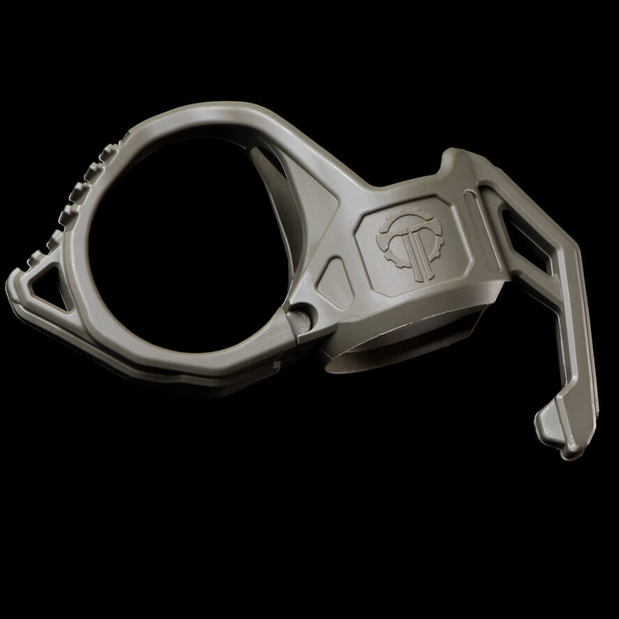 SwitchBack 3.0 Duty Flashlight Ring with Pocket Clip