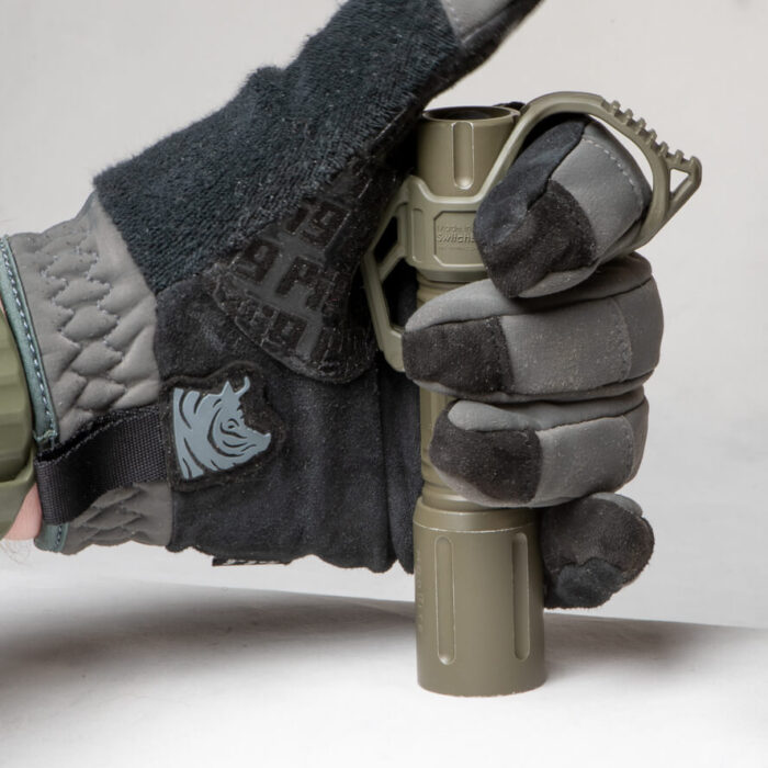 SwitchBack 3.0 Duty Flashlight Ring in Sheriff's Green with gloves